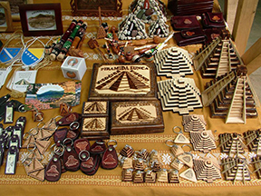 Image of Bosnian trinkets